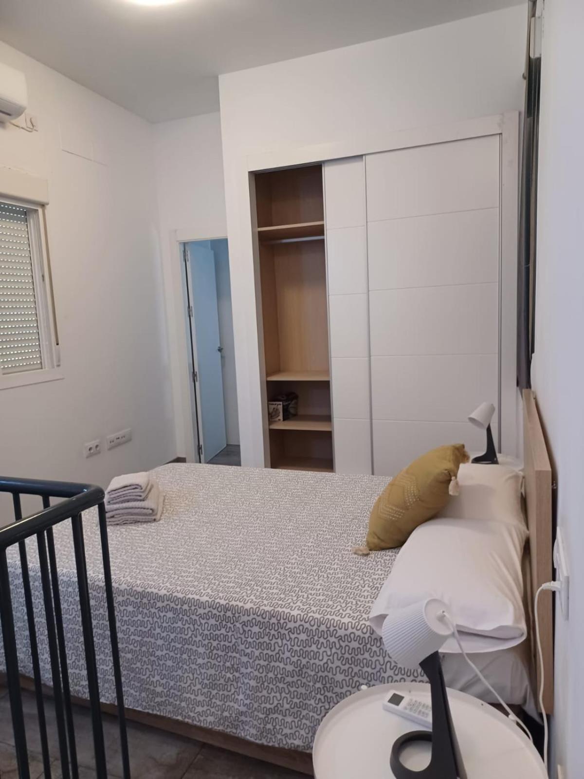 Apartamento En El Casco Antiguo En Plena Alameda Sevilla Exterior foto